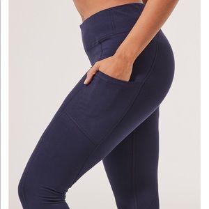Pact navy pocket legging XS